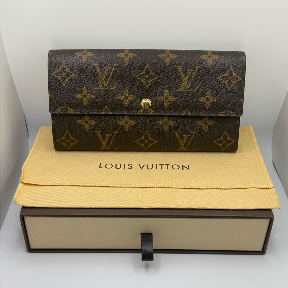 Louis Vuitton Brown Monogram Sarah Bifold Long Wallet full inclusion